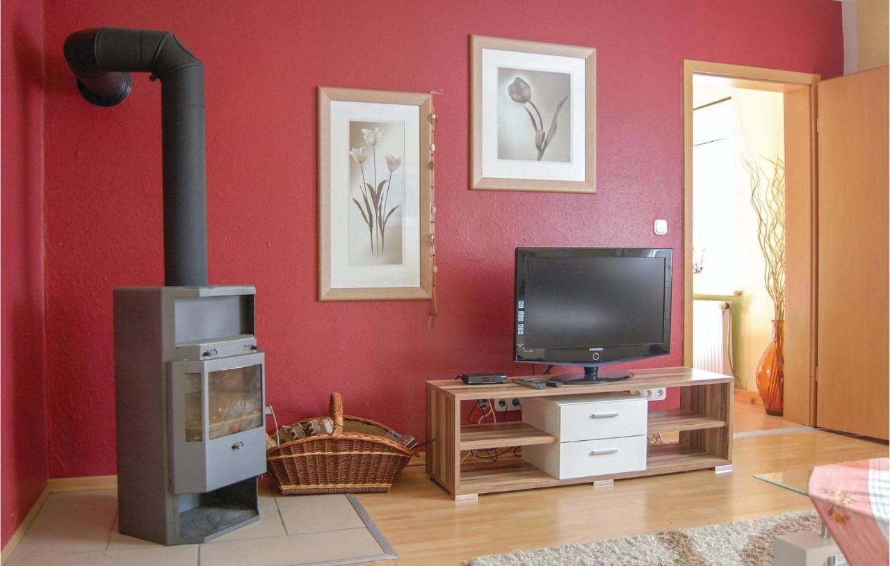 Awesome Apartment In Rostock With Wifi ภายนอก รูปภาพ